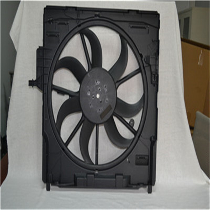 Bilmotor køleventilatorenhed til BMW E70 17428618240 17428618241
